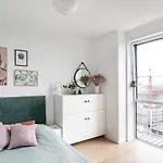 Апартаменты New With A Stunning View *
